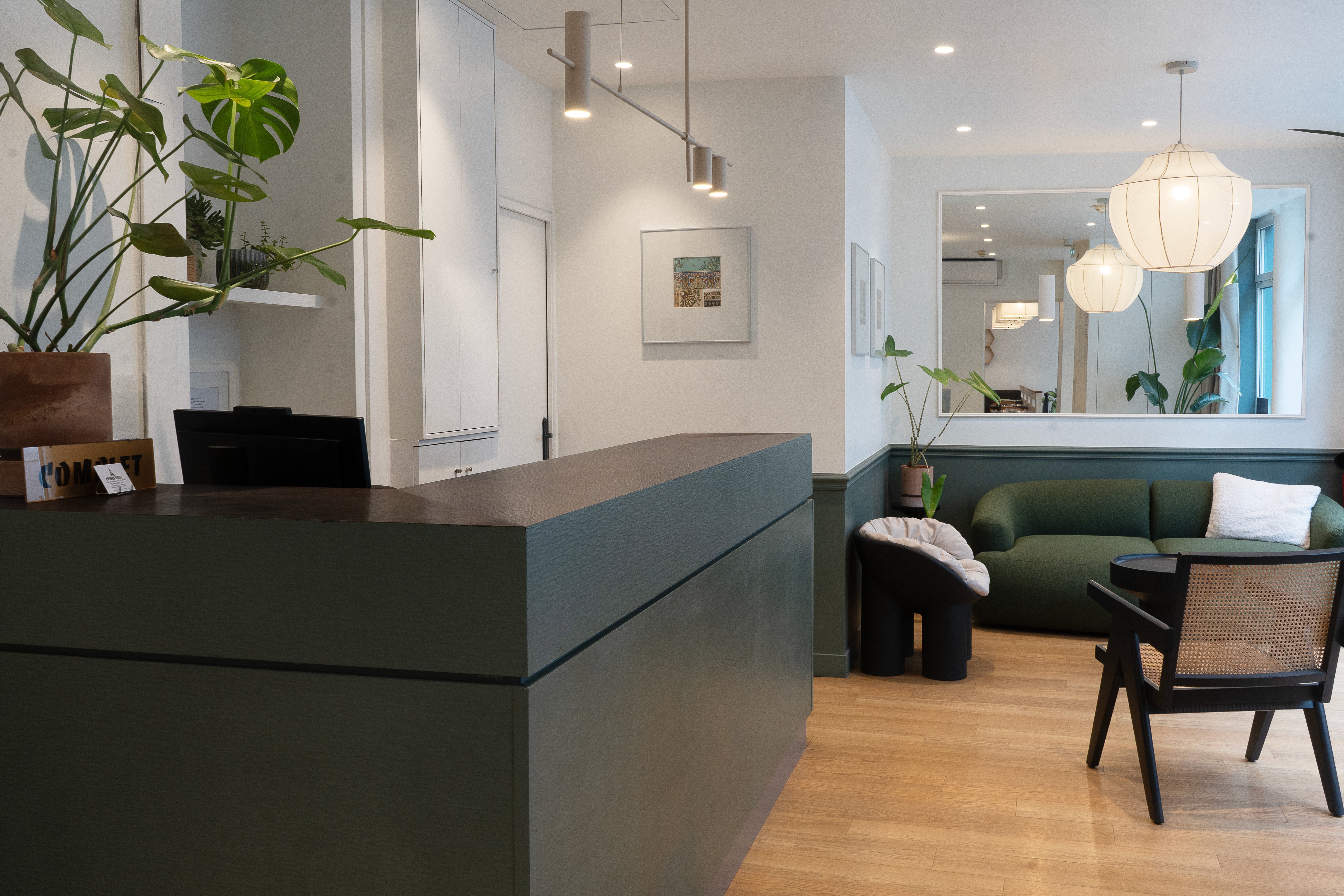 Le Hall d'accueil de l'Hôtel Cosmos